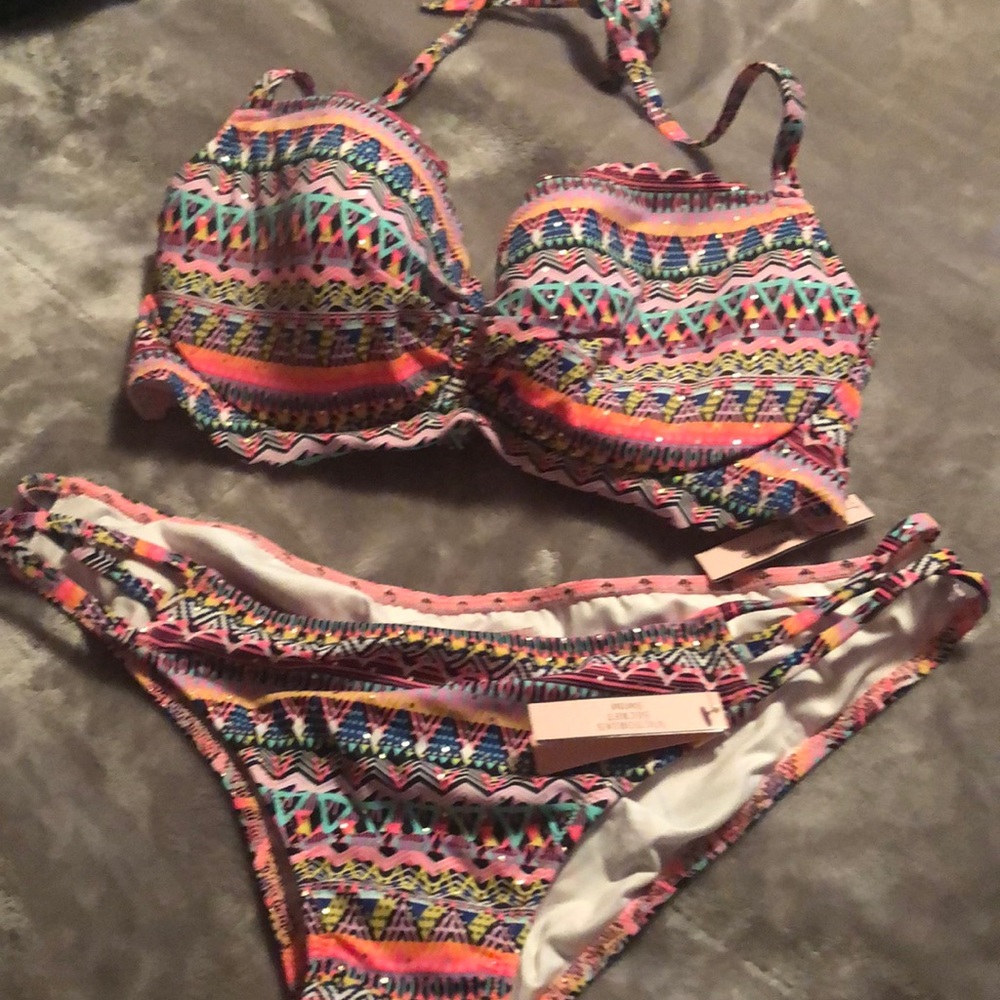 Brand new Victoria Secret bikini set